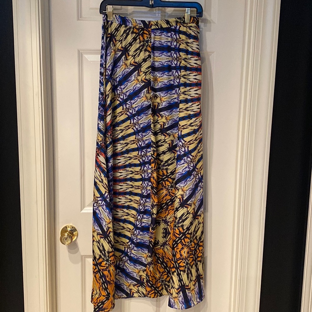 Maxi skirt